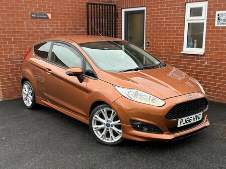 FORD FIESTA 1.0 T EcoBoost Zetec S